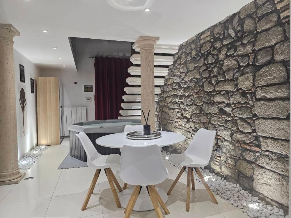 White Loft & Spa Viterbo Exterior photo
